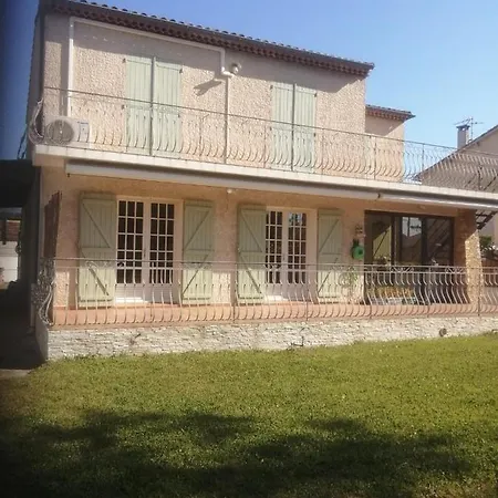 Gite Histoire De Famille Aubagne Exterior photo